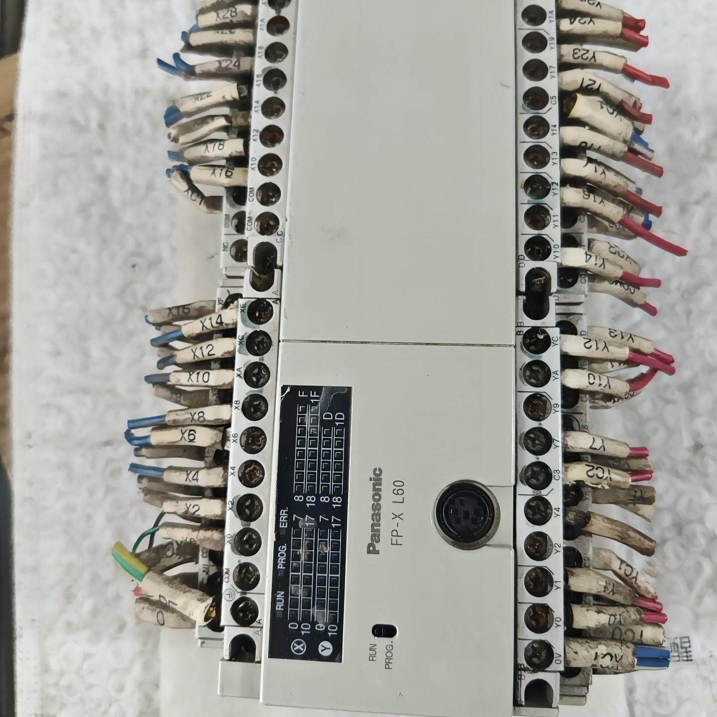 PLC AFPX -L60RT00 成色漂亮