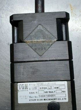 台湾VGM减速机 型号MF090L2-28-14-50 拆机