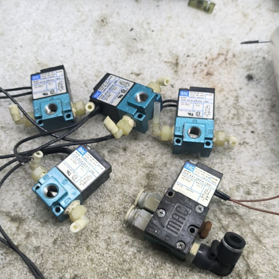 拆机电磁阀35A-ACA-DDAA-1BA拆机几个