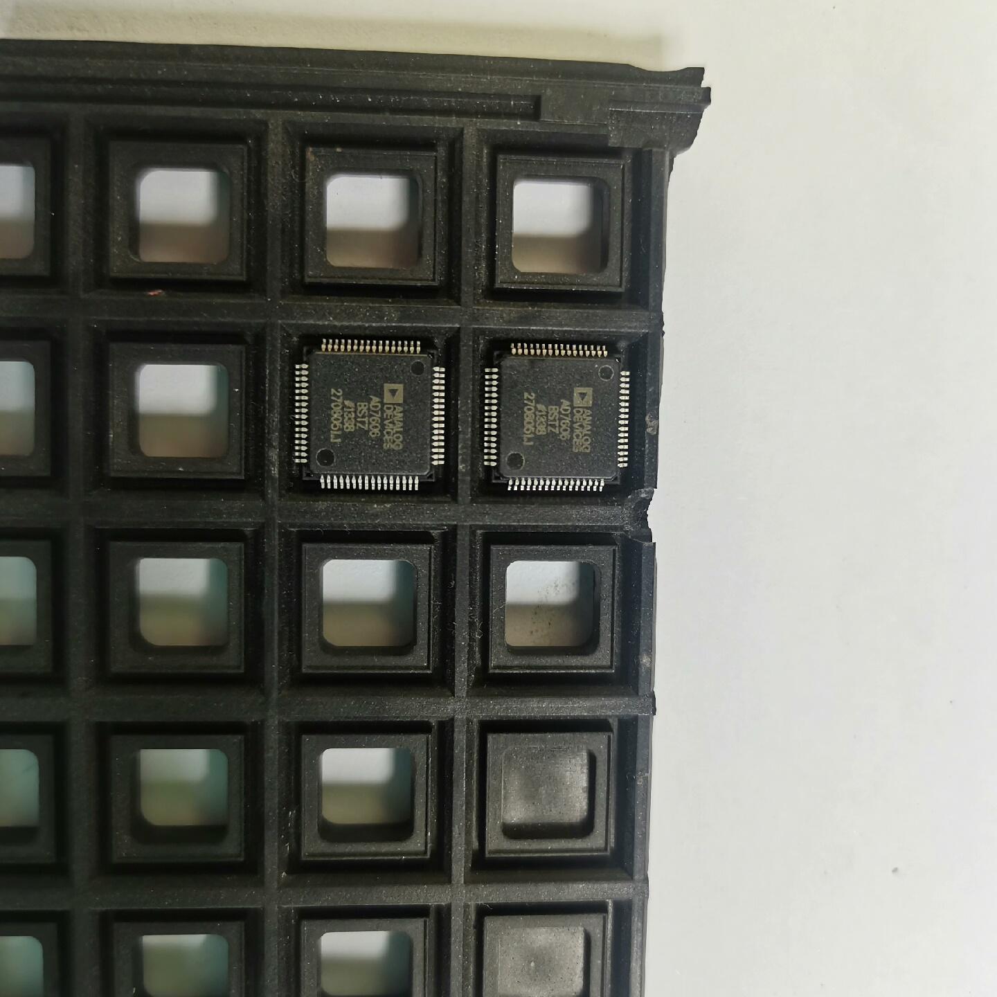 亚德诺AD7606BSTZ模数转换器芯片 。