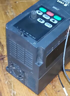 变频器V600-4T0022G  3PH 380VAC50/