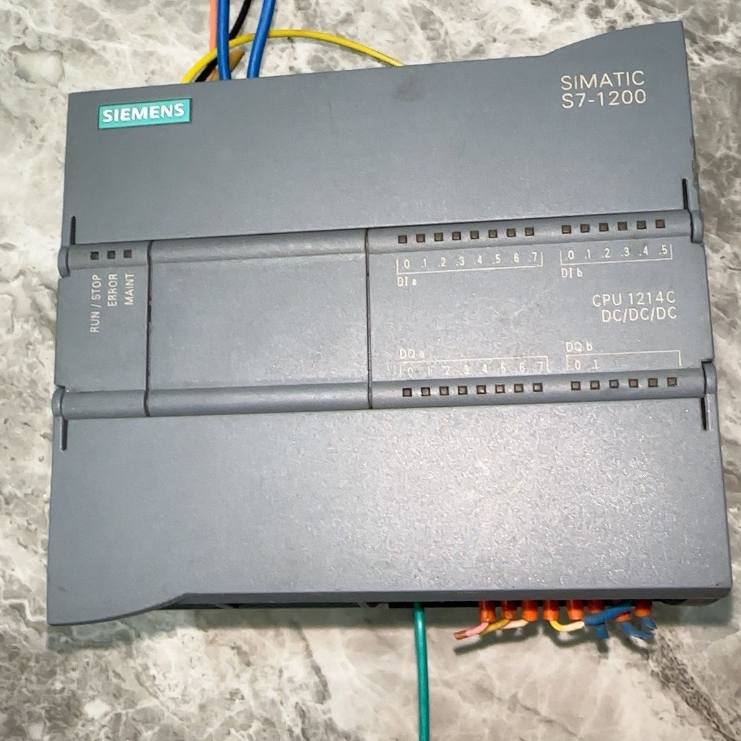 1200PLC  6ES7 214-1AE30-0XB