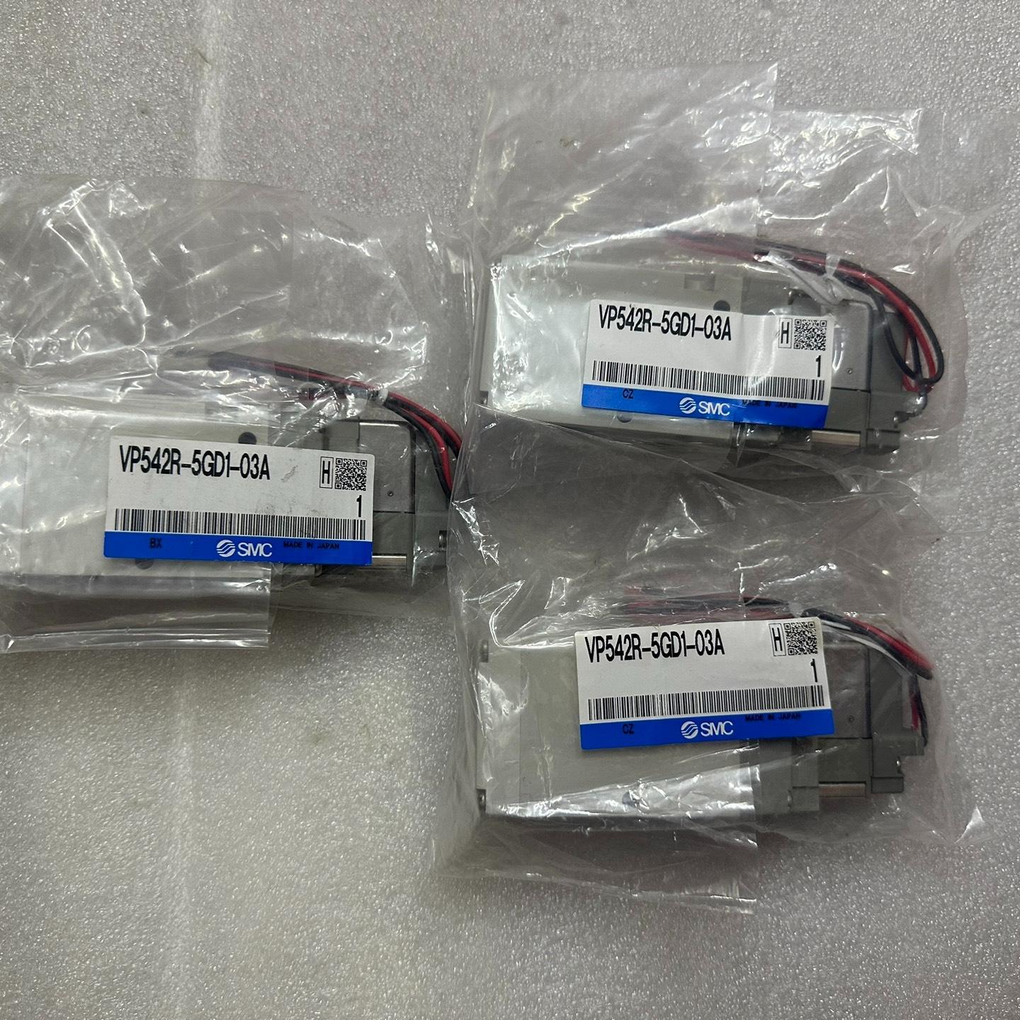 VP542R-5GD1-03A 电磁阀 VP542R-