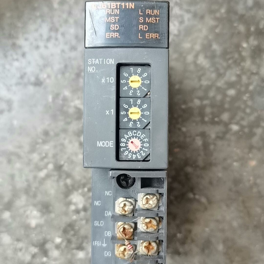 QJ61BT11N三菱拆机模块拆机一片  成色见图实物 一张