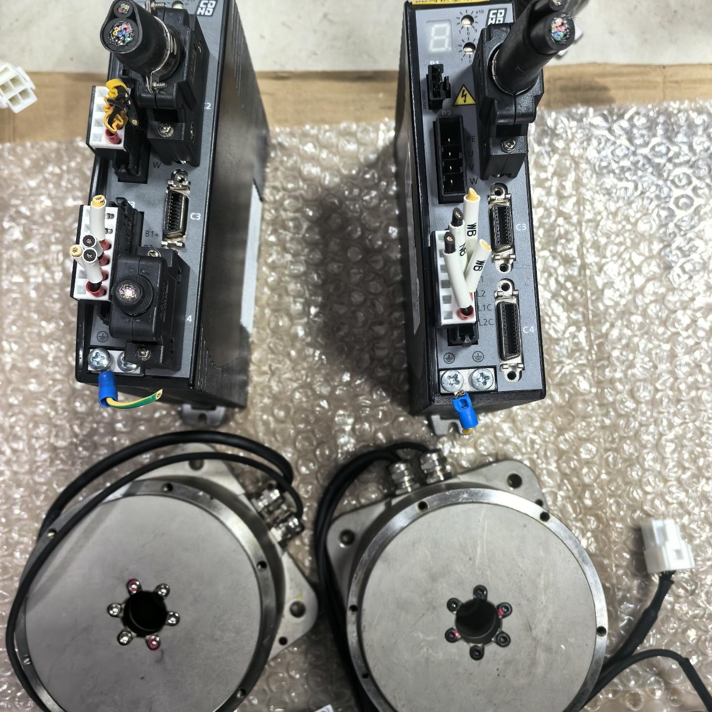 横川YOKOKAWA DD伺服驱动器VCII-03-230