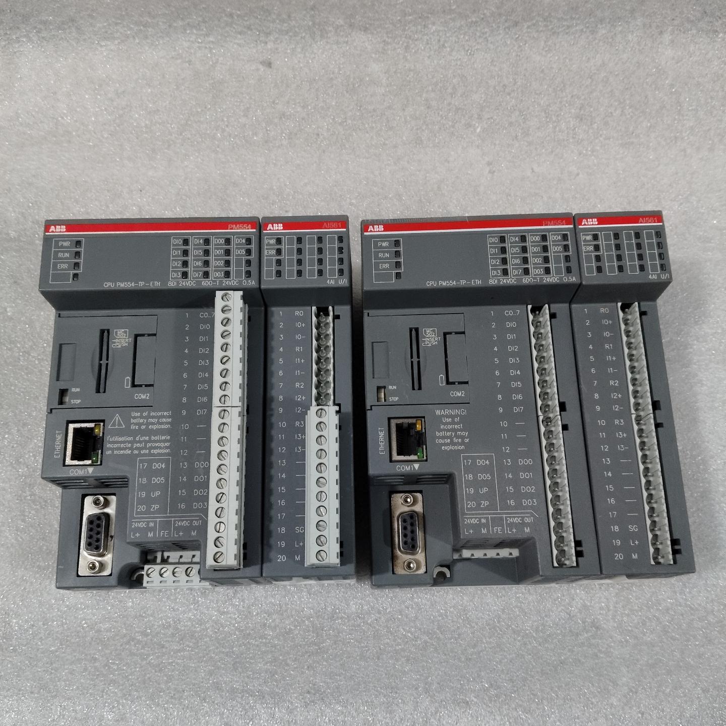 出 PLC模块两套 型号PM554-TP-ETH、AI