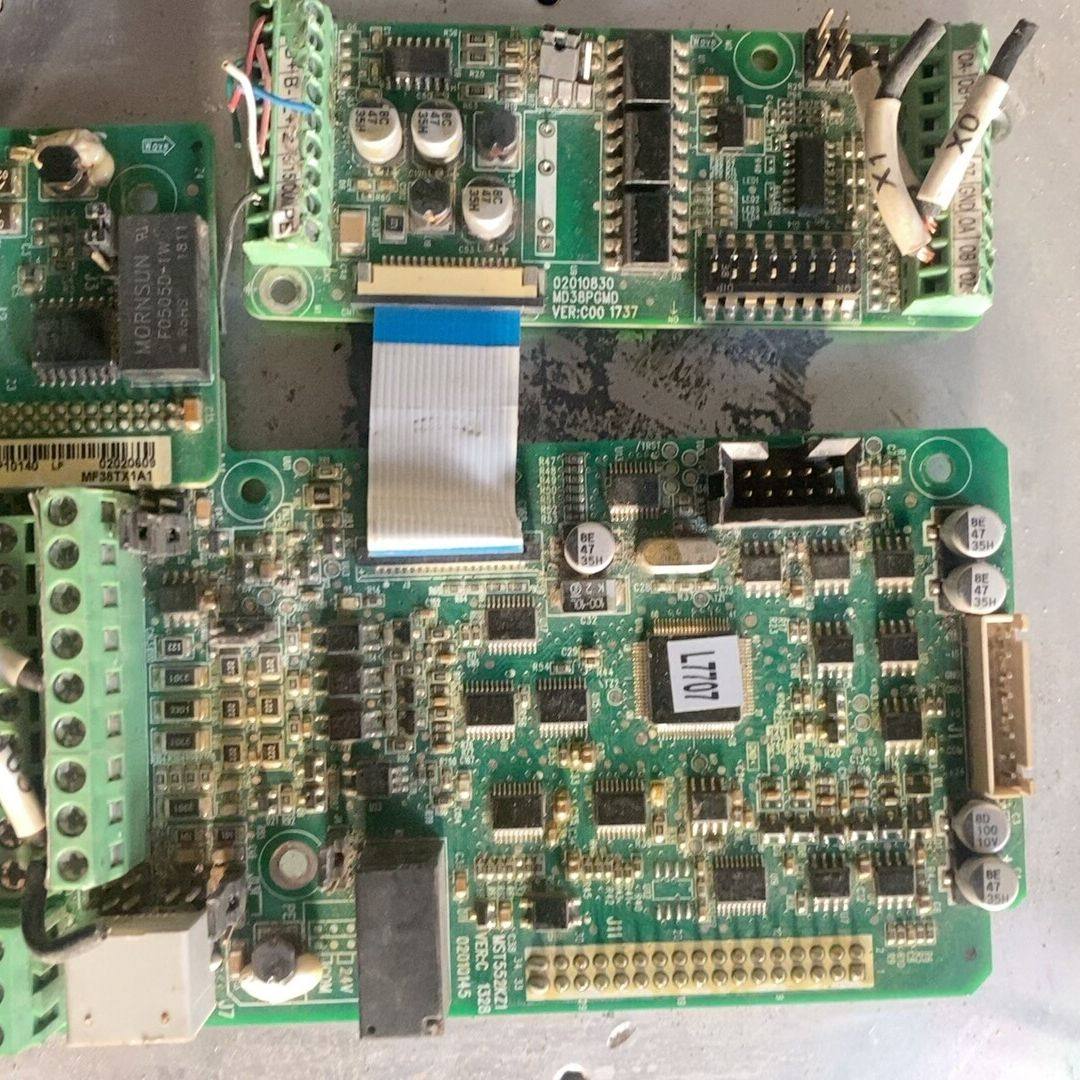 汇川MD380变频器主板 型号MST552KZ1 三相 拆机