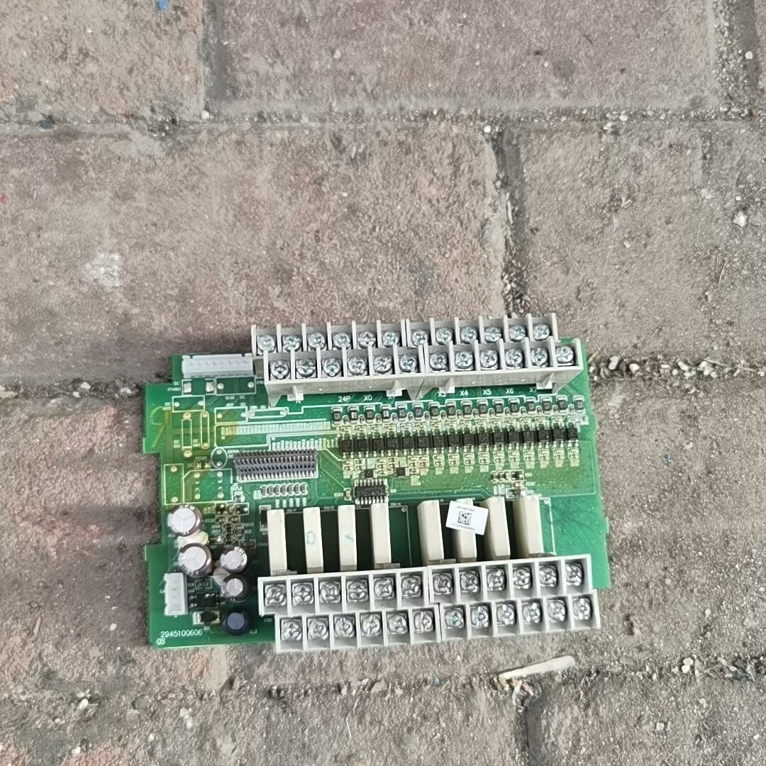 台达PLC主板DVP24ES00R2中间继电器板 io板