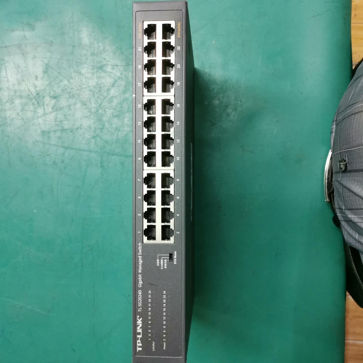 TL-SG2024D Ver：4.0的版本。24口全千兆云管
