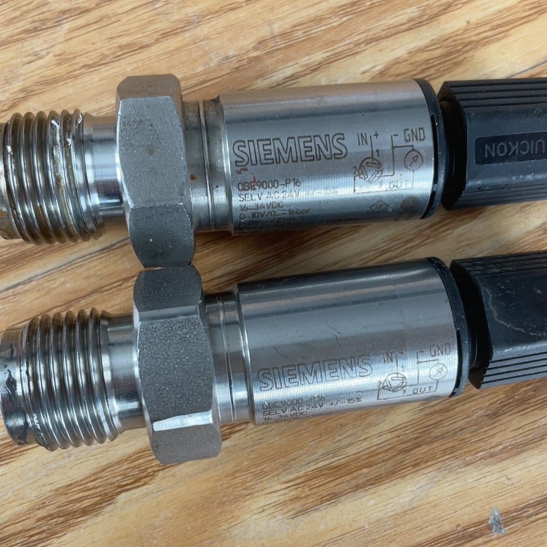 西门子压力传感器 型号QBE9000-P16 0-10v/0