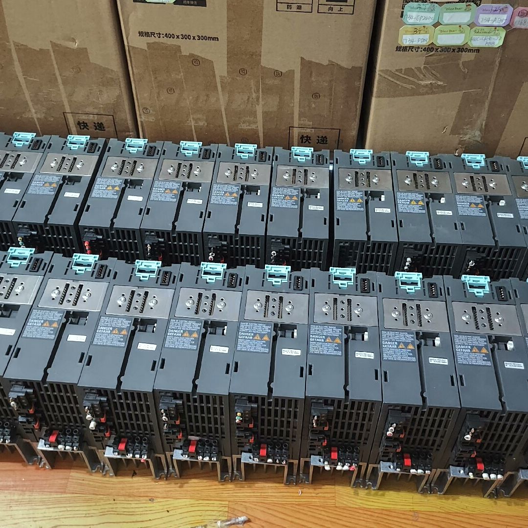 PM240-2变频器6SL3210-1PE12-3UL