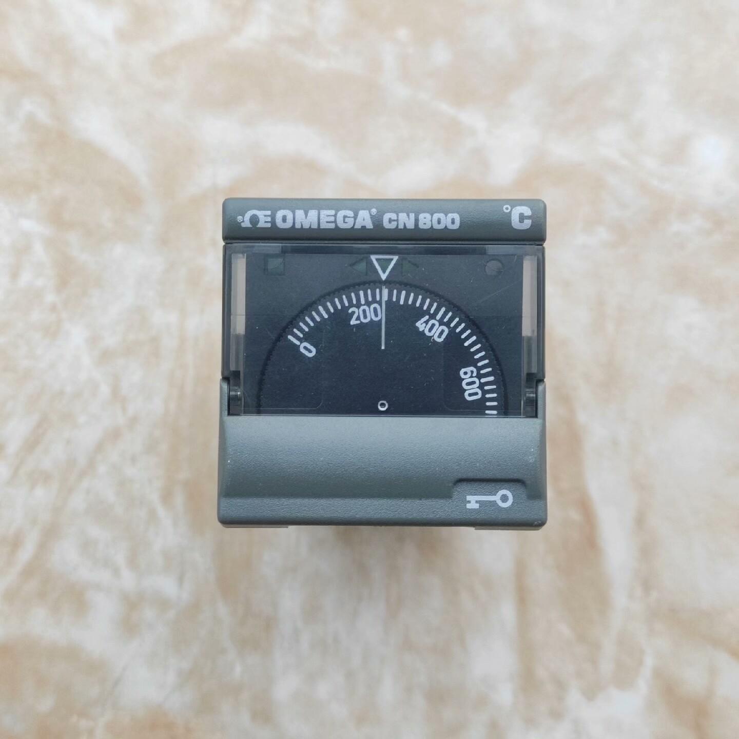 OMEGA欧米茄温控器CN800    仅1个