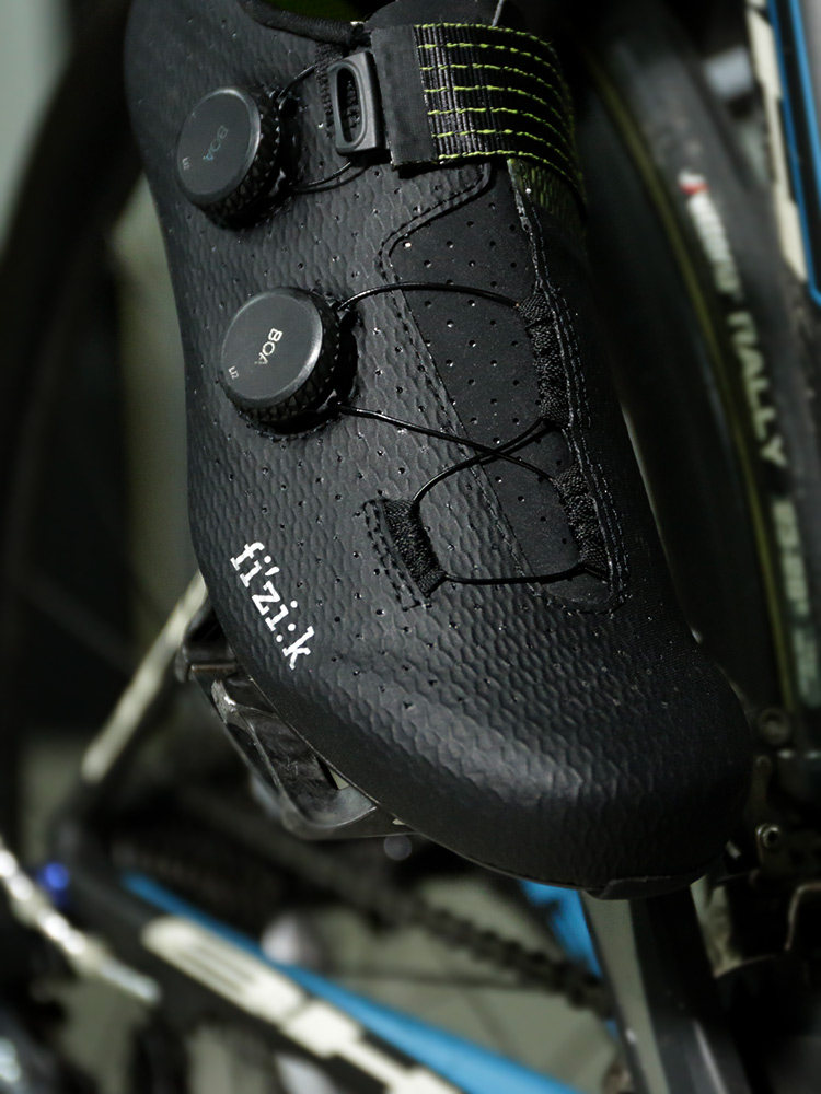 fizik飞贼新款公路车锁鞋vento stabilita r1ud碳纤维底骑行鞋
