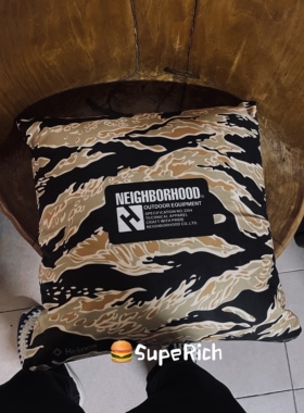 包邮NBHD暗黑风沙漠黄迷彩抱枕靠枕车载靠背家用沙发客厅卧室靠垫