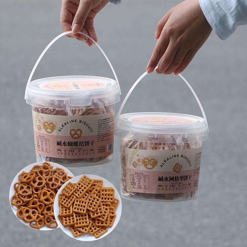 官方推荐罐装碱水蝴蝶面包结网格饼干海盐味甜品冰淇淋木糠杯蛋糕