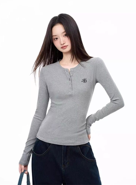 iiiamX灰色v领加绒修身t恤打底衫女2025秋季打底长袖内搭正肩上衣