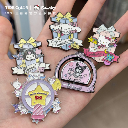 正版带标凯蒂猫胸针勋章