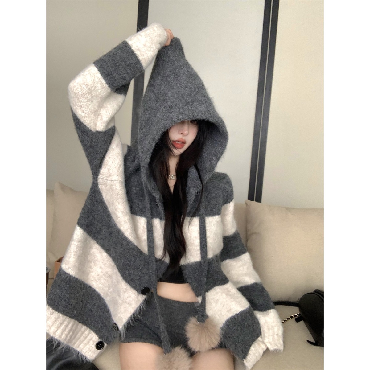 宽松慵懒高级连帽毛衣外套女秋冬季2025新款韩系条纹针织开衫上衣