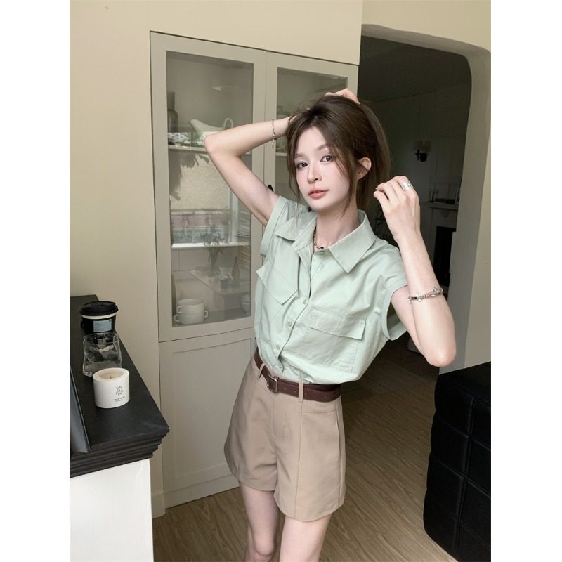 薄荷绿色短袖衬衫女夏季薄款宽松休闲显瘦衬衣小众设计感法式上衣