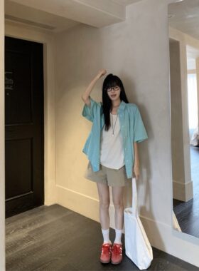 复古休闲宽松蓝色格子短袖衬衫外套女2026夏季慵懒开衫衬衣上衣