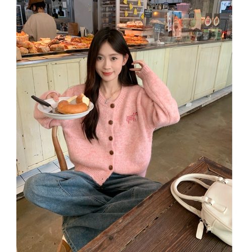 早秋韩系温柔风毛衣开衫外套女2024新款慵懒高级感氛围感针织上衣