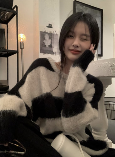 加厚厚条纹毛衣女秋冬系厚实慵懒
