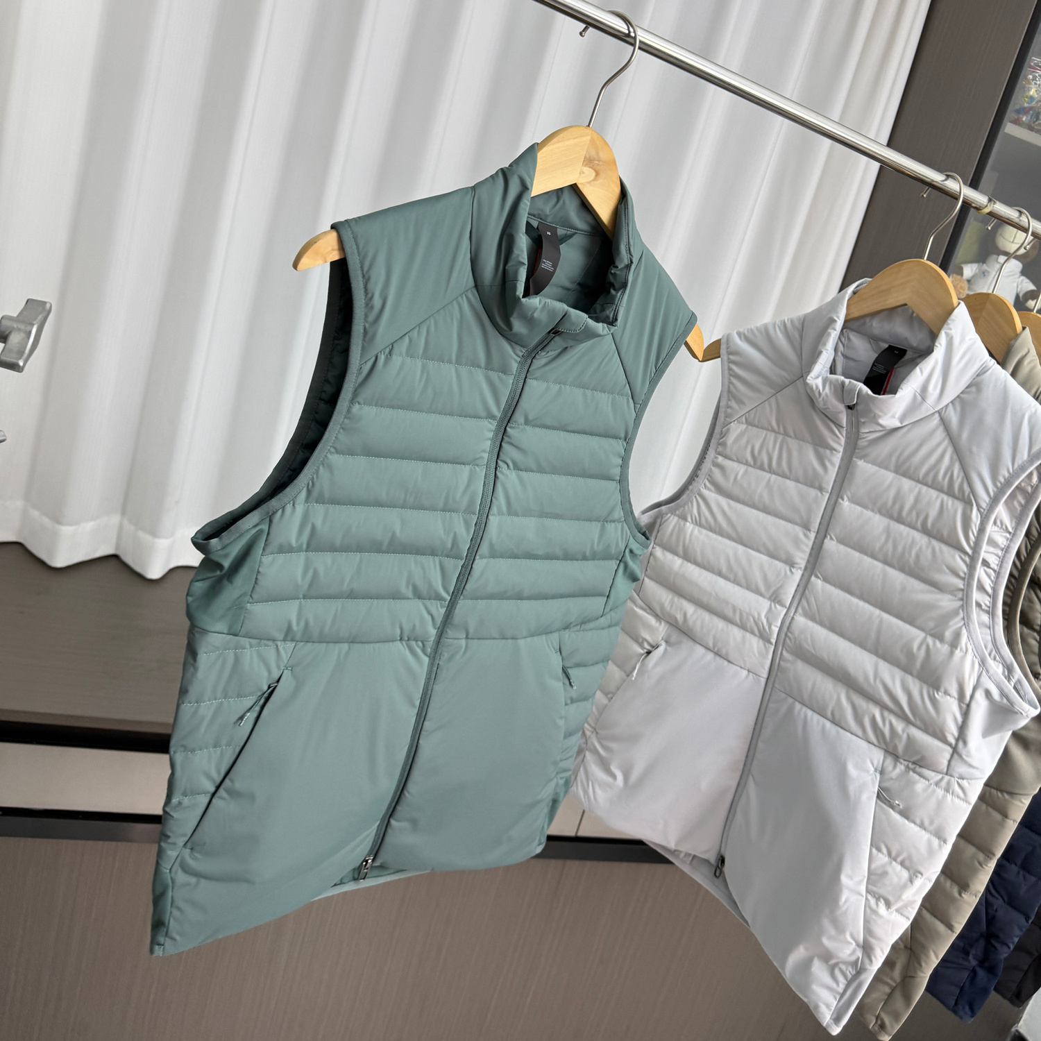 盟锐卡！90鸭绒填充！外贸男装秋冬通勤百搭防水保暖羽绒马甲潮