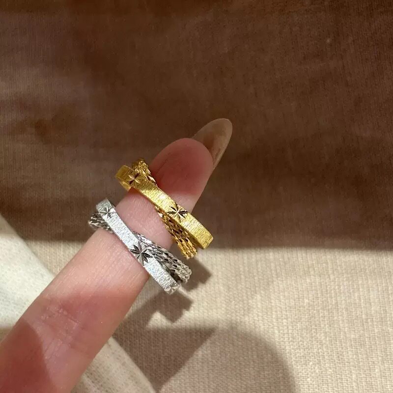 真金24K电镀强保色轻奢高级中古双环星芒素圈交叉戒指老钱风指环