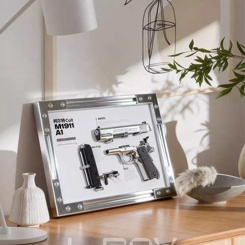 金属M1911复刻铝合金模型挂画
