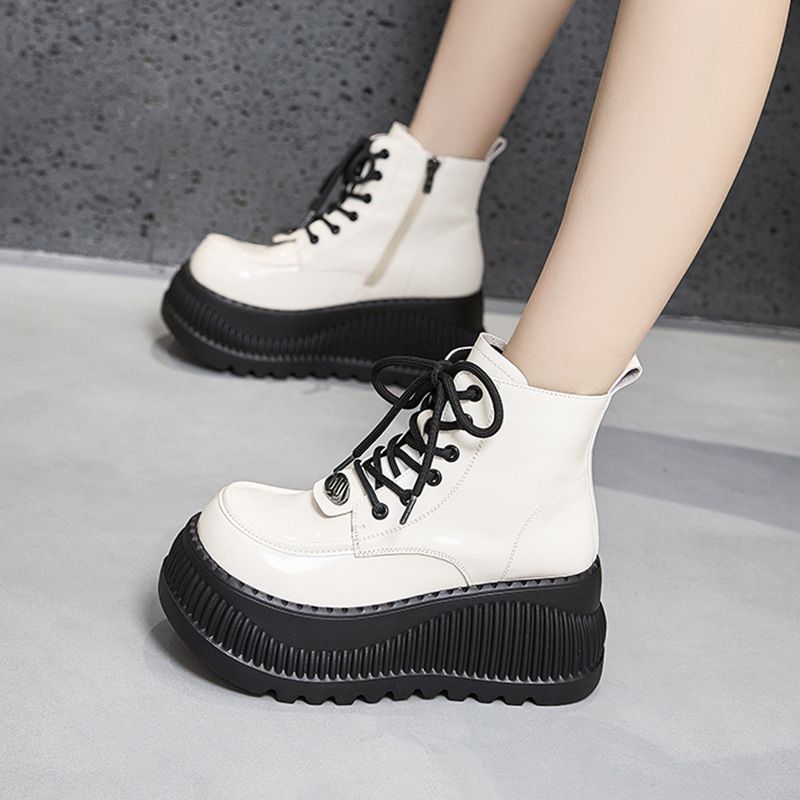 厚底马丁靴女2024秋冬新款百搭松