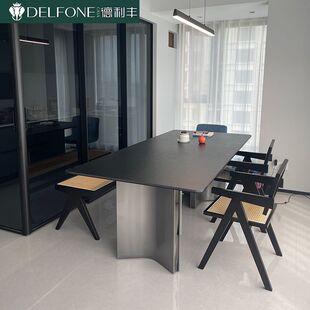 极简轻奢不锈钢长方形家用小户型饭桌 中古黑色德利丰岩板餐桌意式