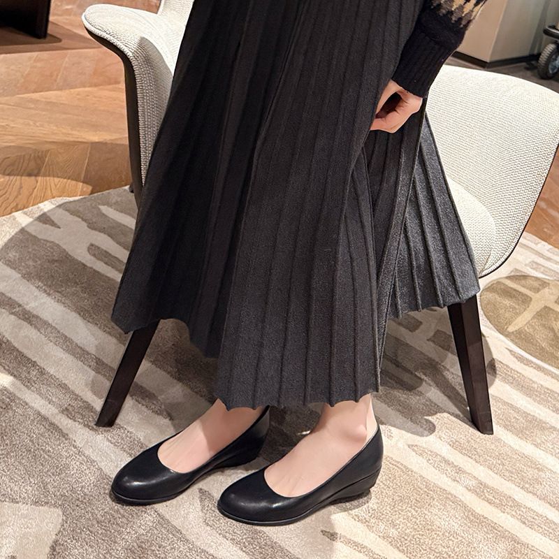 006-1-2黑色工作鞋平底不累脚通