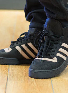 正品阿迪达斯RIVALRY MID 003男子休闲舒适防滑耐磨板鞋IE3075