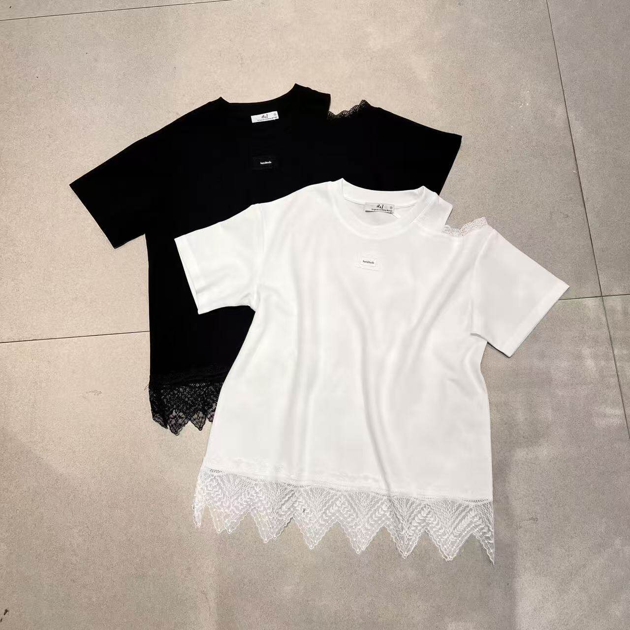 南油H&1欧洲站2026夏款露肩下摆拼蕾丝宽松大版减龄显瘦短袖T恤女