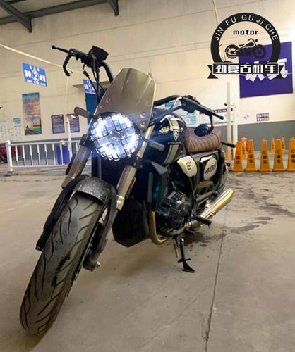 适用赛科龙RE3前挡风/风挡 宗申250/400改装挡风玻璃/导流罩玻板