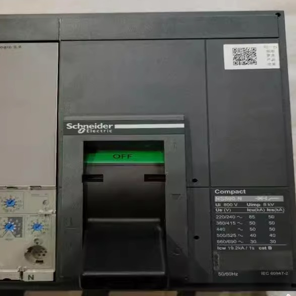 施耐德断路器NS800N，3P800A，控制单元5.0，装柜