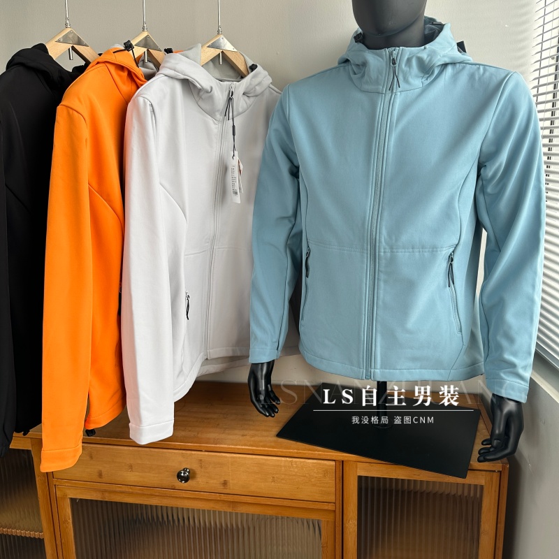 断码户外王炸！捡漏~防风防泼水秋冬男女情侣款加绒软壳夹克外套