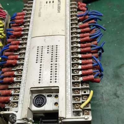 {议价}FX0N-60MR 功能通电正常，品相差，做配件