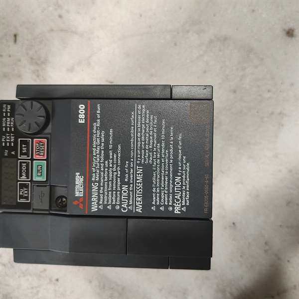 {议价}99新三菱 FR-E820S-0050-4-60 变频器，功,电子元器件市场,其它元器件,淘宝优惠券,粉丝福利购,淘宝优惠卷