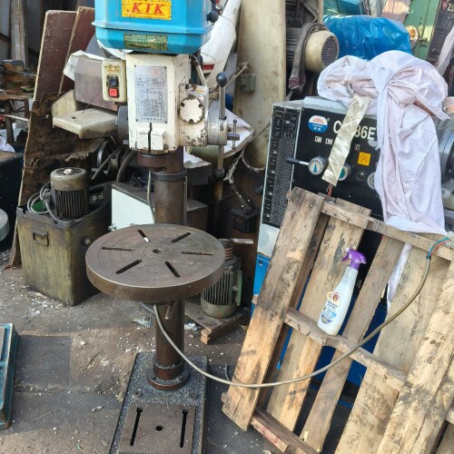 议价台湾良笠自动进给立钻，型号LG-250PF，九成新，轻微使用