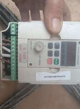 议价拆机HLP-C+ 海利普变频器 HLPC+0D7523B，0