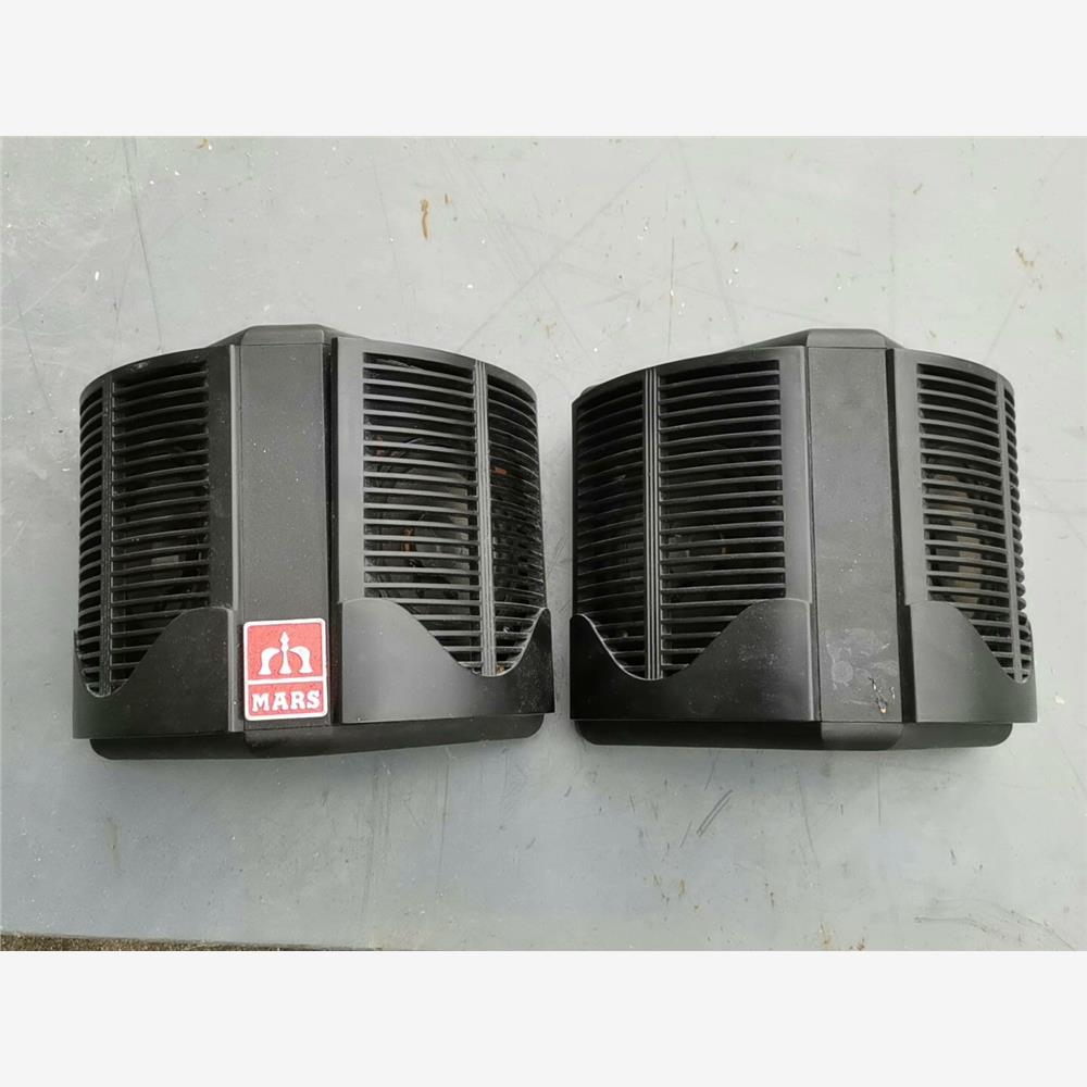 议价猛牌~英国原产三角形环绕音箱，双5寸同轴喇叭，一个喇叭罩脚