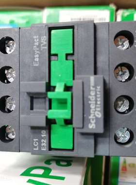 {议价}LC1E32A10F5N  110V接触器原包装盒