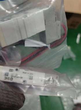 {议价}SMC 电磁阀80-SYJ3140-5G-X5实物图