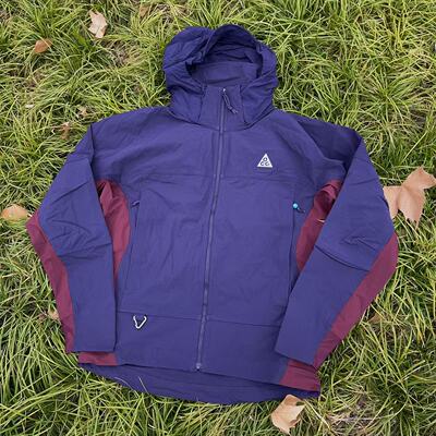 ACG户外登山徒步拒水耐磨外套