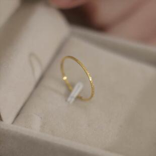 超细！18K流砂金闪闪的戒指女轻奢高级感小众设计钛钢百搭叠戴指