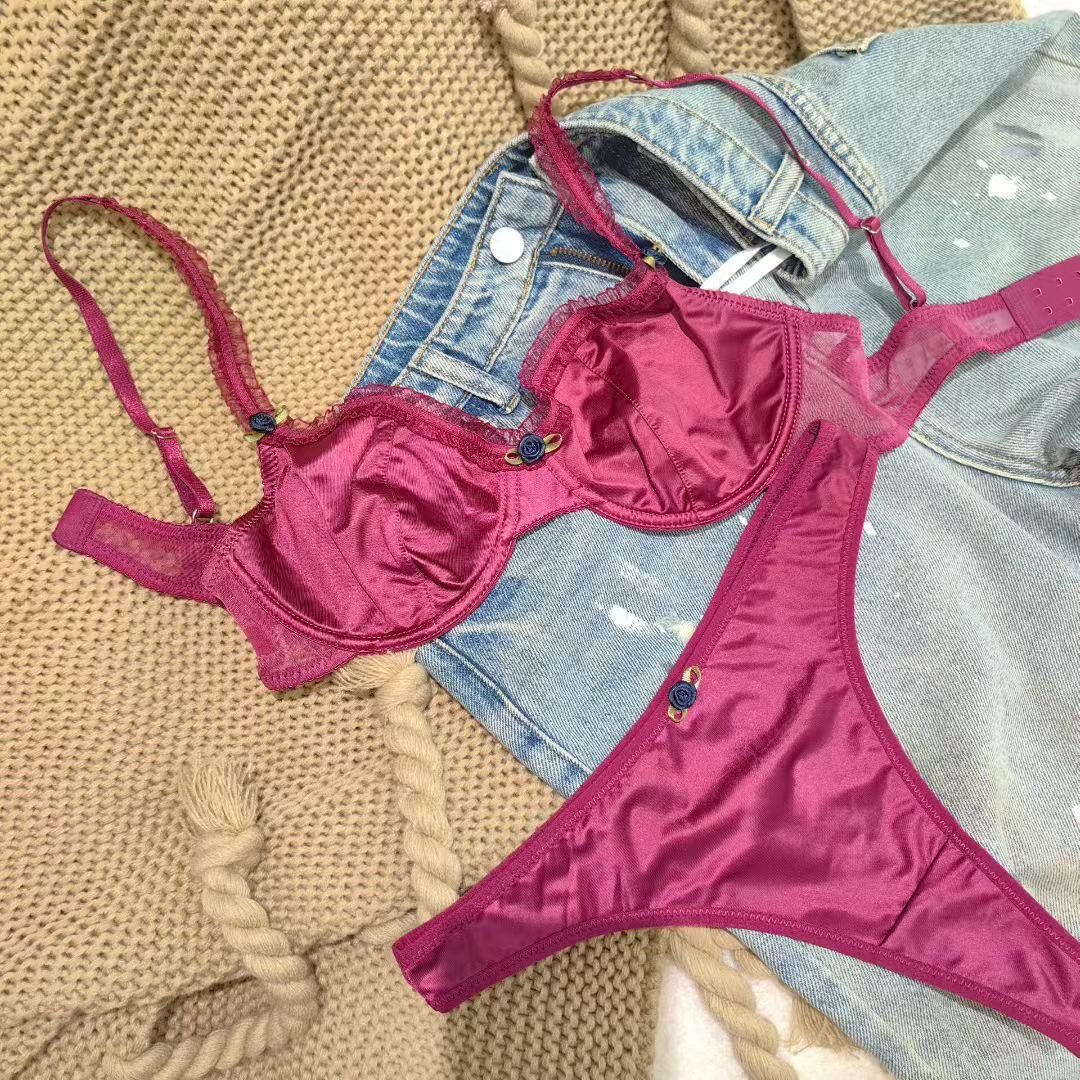 法式性感超薄舒适软钢圈上托内衣套装大胸显小光面文胸三角杯聚拢