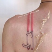 AnOther Tattoo可爱猫咪红线条ins风背部手臂纹身贴买一送一防水