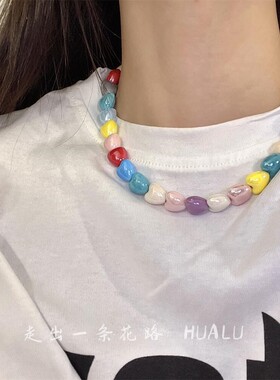 HUALU-七彩琉璃～多巴胺少女气质项链小众设计彩色爱心甜美锁骨链