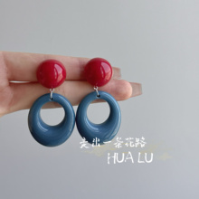HUALU-撞色摩登~海边港风复古氛围感多巴胺度假风耳环蚊香盘耳夹